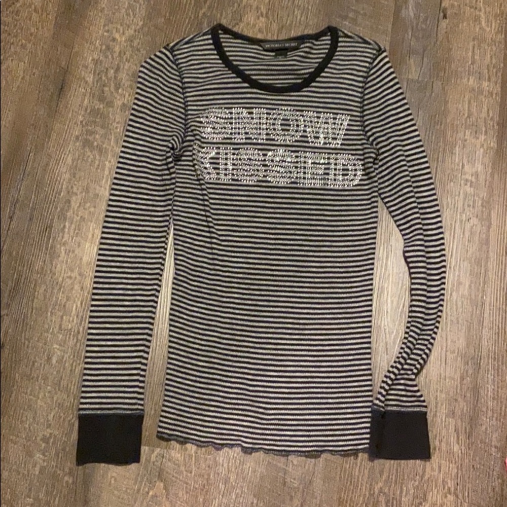 Long sleeve tee